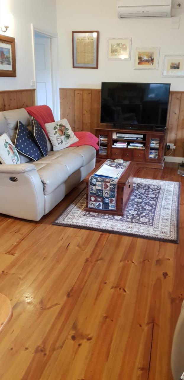 Astley Cottage Daylesford Bagian luar foto